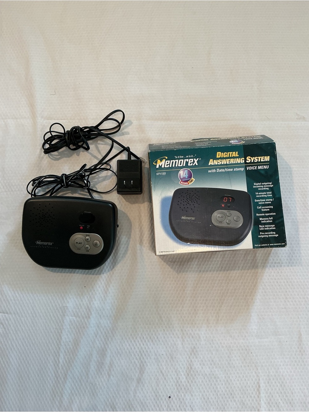 Memorex Digital Answering Machine — Black